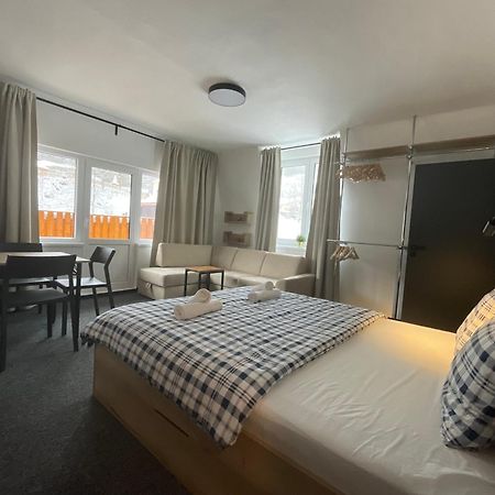 Apartmany Svaty Mikulas ヤンスケー・ラーズニェ エクステリア 写真